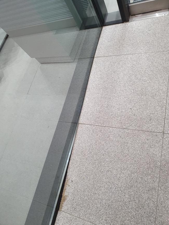 파주운정신도시 천장곰팡이 제거, 스팅거클리닝의 전문 서비스