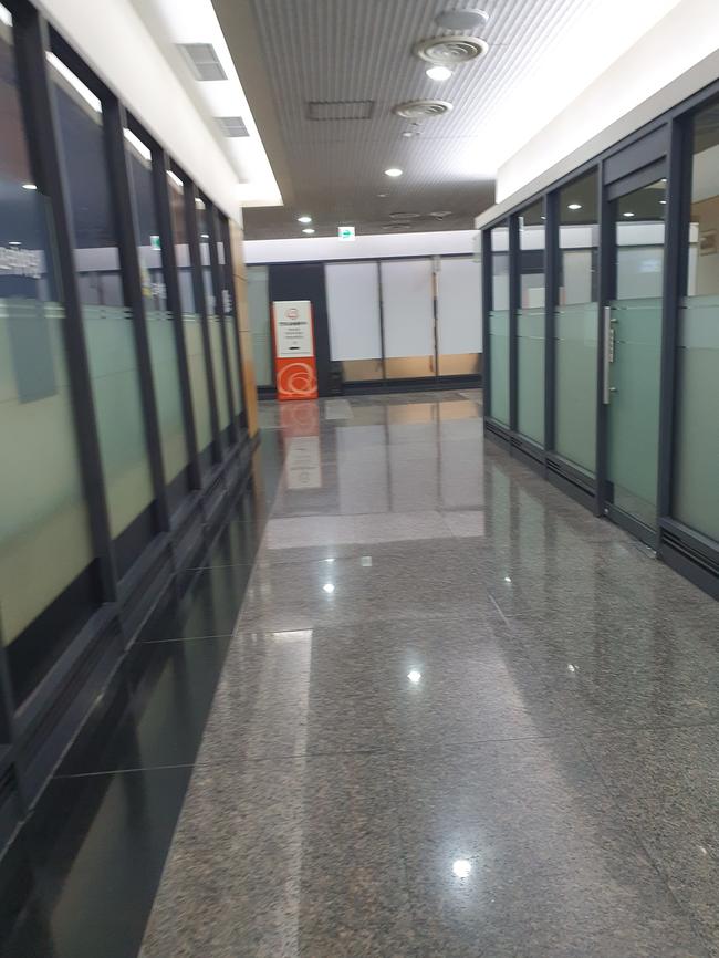 창원 마산합포구 유리창청소, 스팅거클리닝의 전문 서비스로 깨끗함을 경험하세요