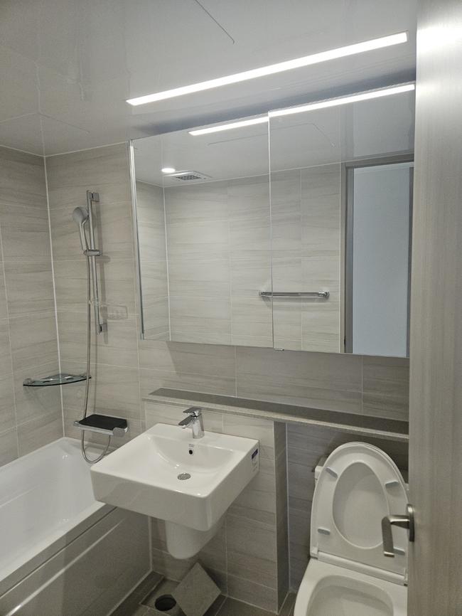 광명시 창틀청소 전문업체 스팅거클리닝, 깨끗한 창문을 위한 솔루션