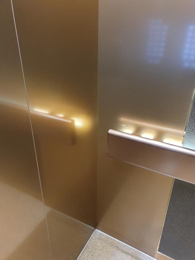 구미시 소파청소, 스팅거클리닝이 전문적으로 해결합니다